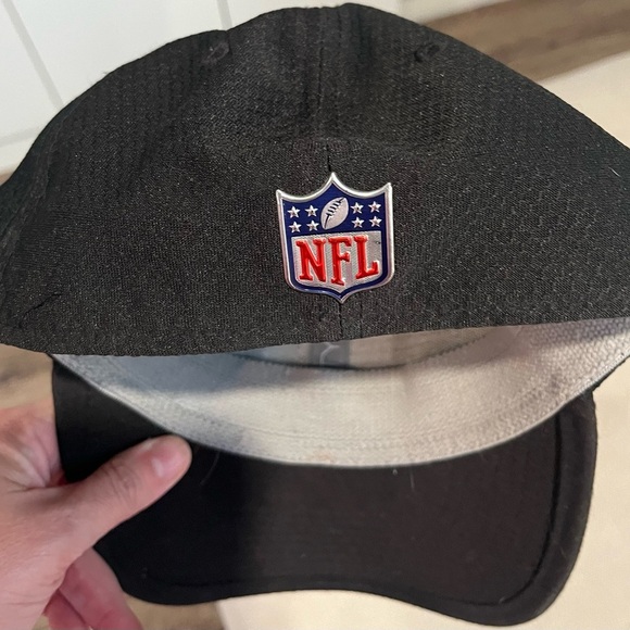 Pittsburgh Steelers NFL New Era Black 39THIRTY Cap - Medium-Large size - Picture 2 of 4